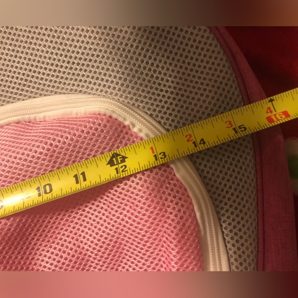 NWOT Pink Pet Sling Carrier - Picture 8 of 16